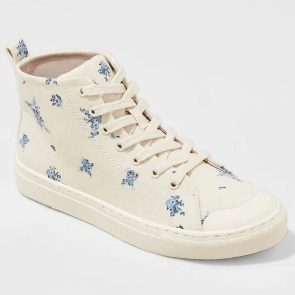 COPY New Women's Universal Thread Jolie Blue Floral/Natural Canvas Sneaker